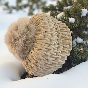 Vintage Velvet Turban/Cloche Hat With Real Fur Pompom  1960’s Rare